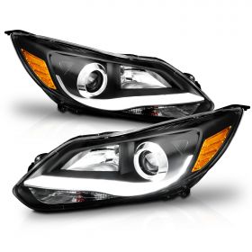 AmeriLite Black Projector Headlights Plank-Bar For Ford Focus - Passenger and Driver Side